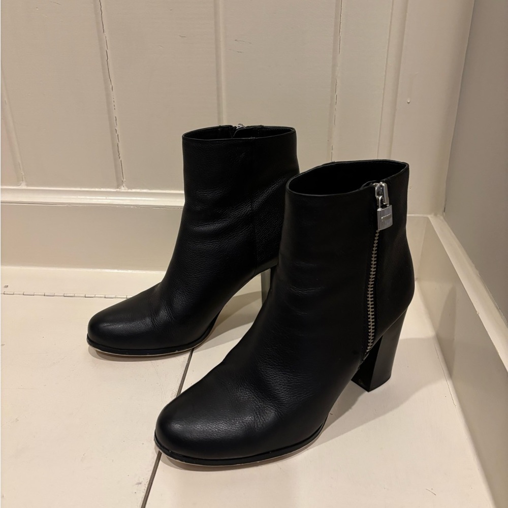 Black Leather Ankle Boots with Zipper
